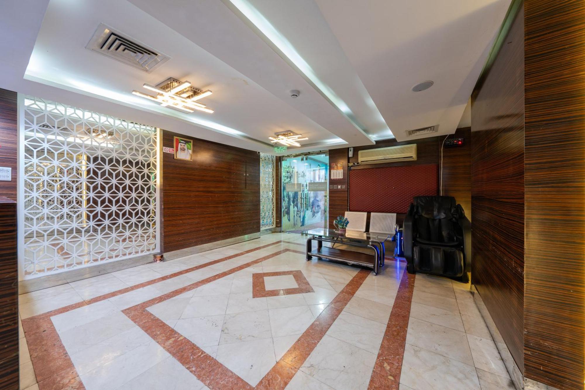 Tanha Hotel Dubai Exterior foto